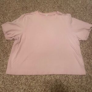 pink tee